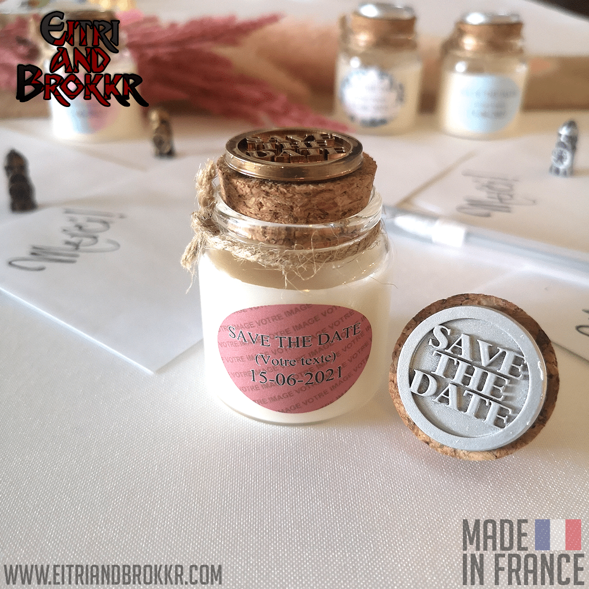 Save the Date ! - Bougies personnalisées parfumées et cadeau pour invités