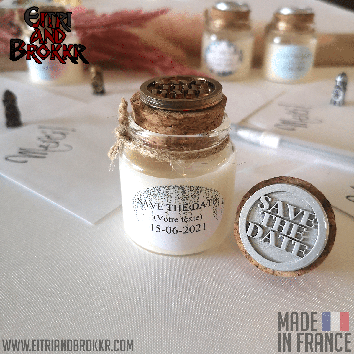 Save the Date ! - Bougies personnalisées parfumées et cadeau pour invités