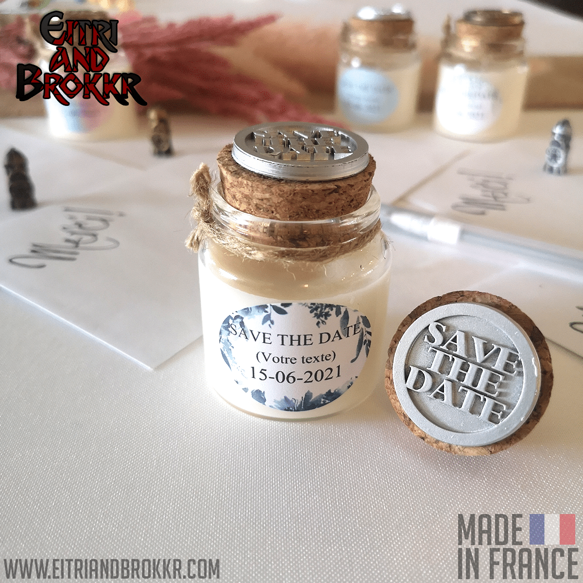 Save the Date ! - Bougies personnalisées parfumées et cadeau pour invités