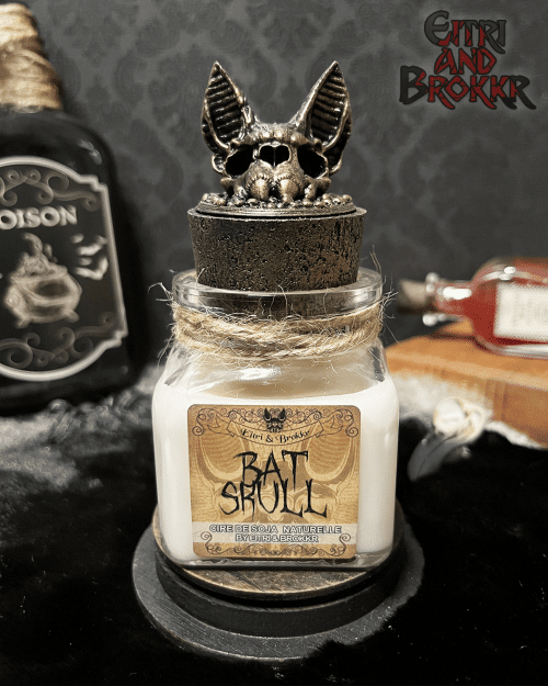 Bougie parfumée Bat Skull - Parfum Épices Magiques