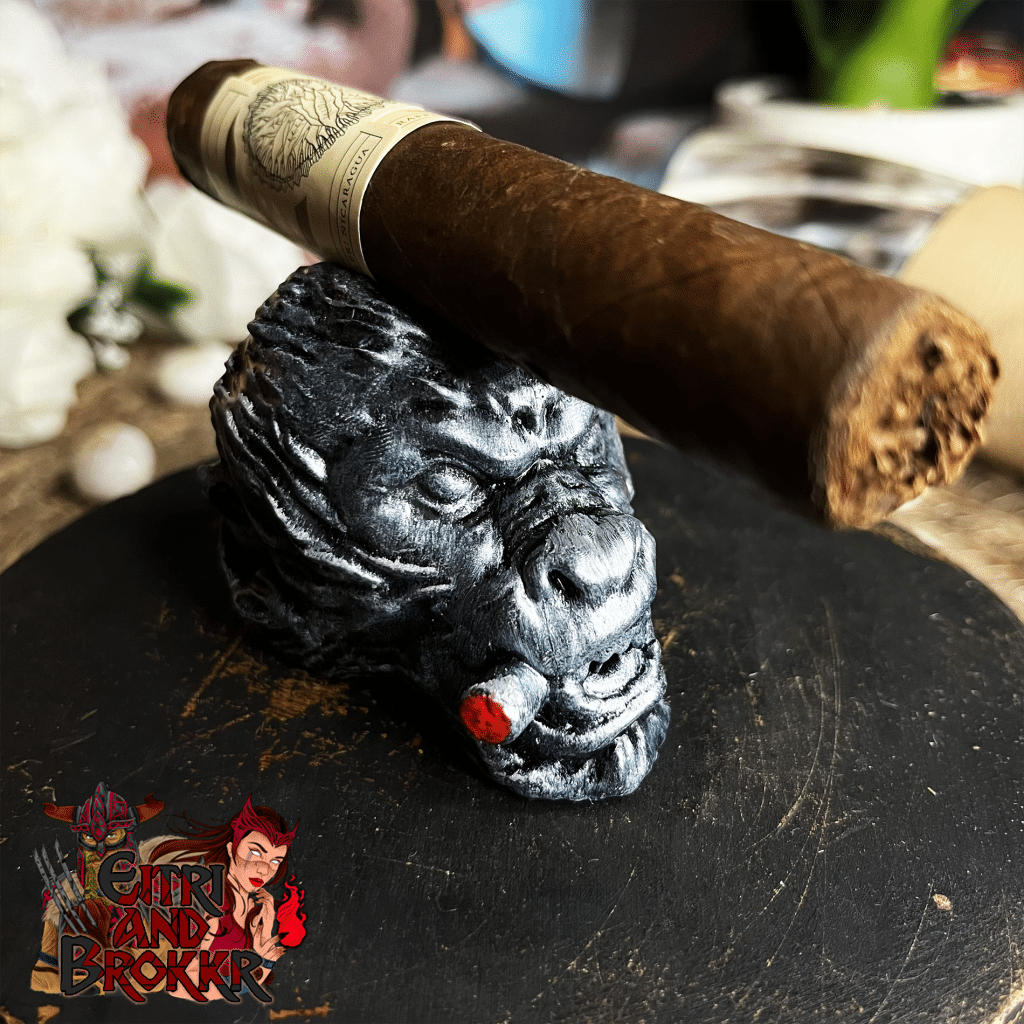 Porte cigare Gorille Avec cigare brulant